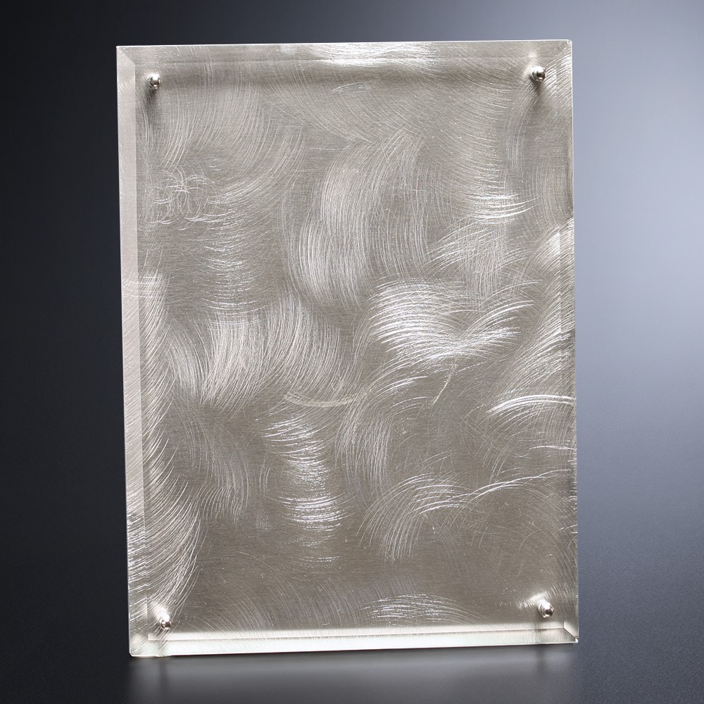 Clear / Silver