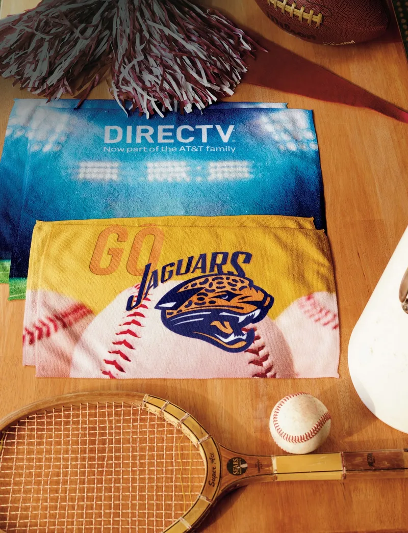 ColorFusion™ Deluxe Rally Towel™ (15"x 18")