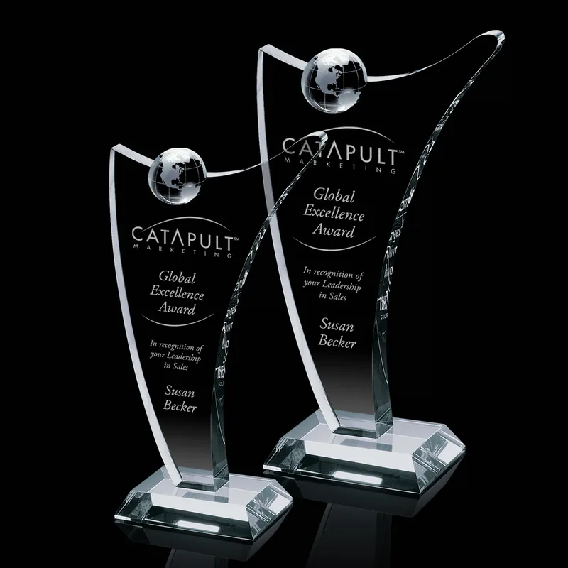 Castello Globe Award