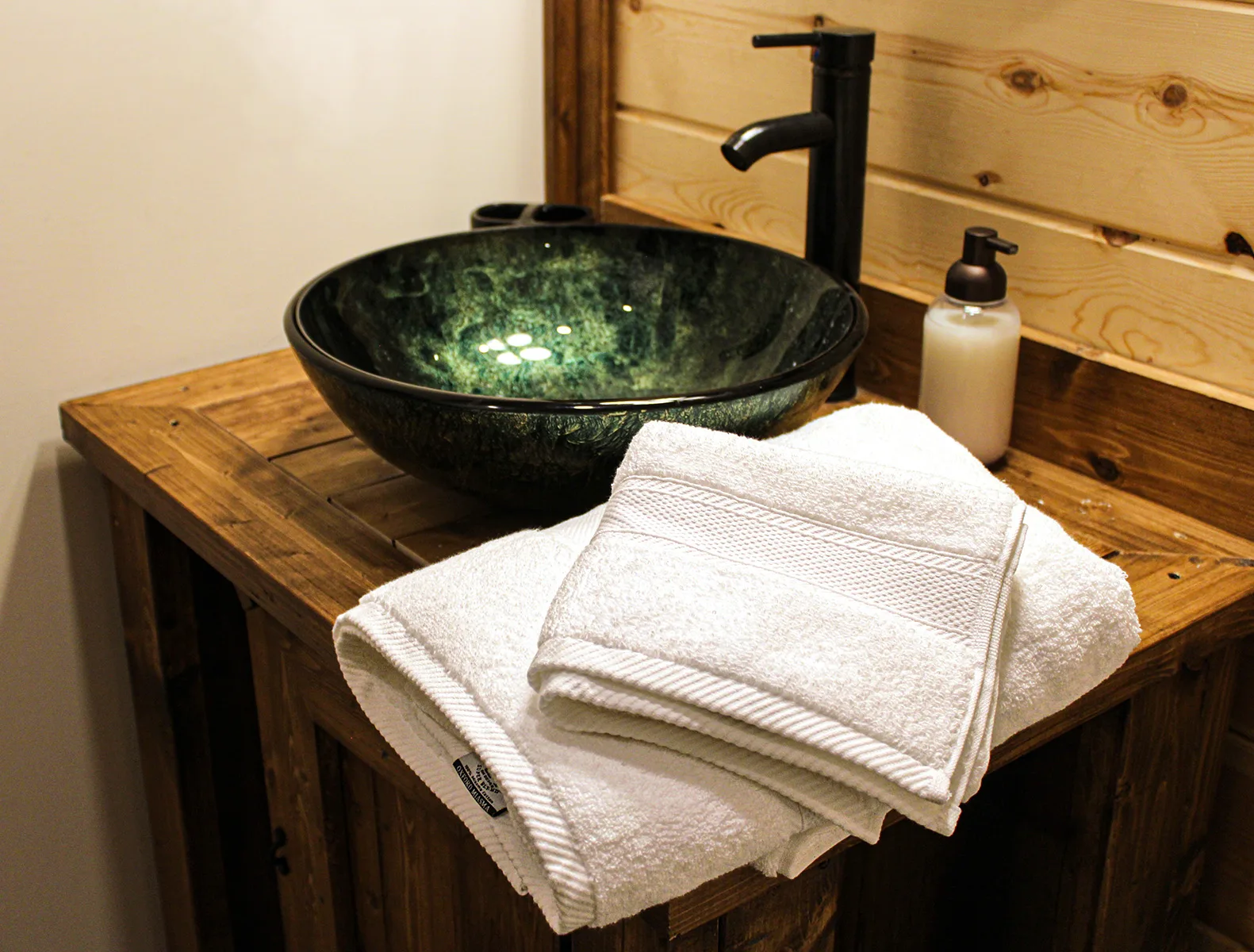 VERONA Full Bath Towel Set view 2