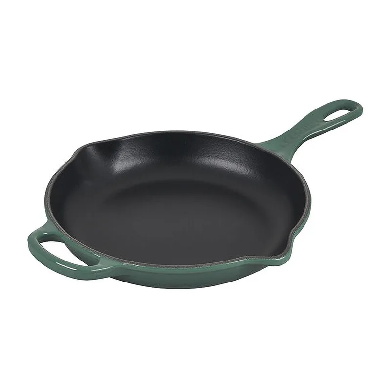 Le Creuset 9" Signature Cast Iron Skillet Artichaut