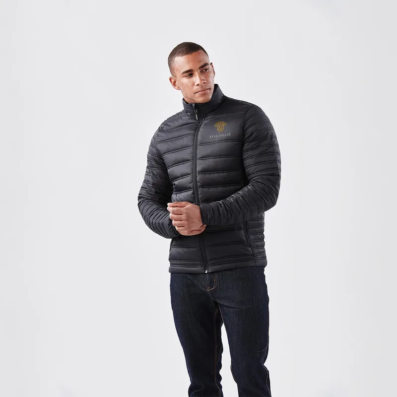 PFJ4 BLACK Lifestyle Embroidery