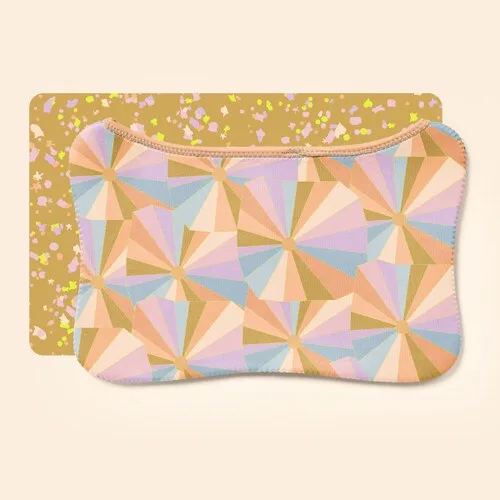 15" MacBook Pro® Maglione™ 4CP Duplex Sleeve view 2