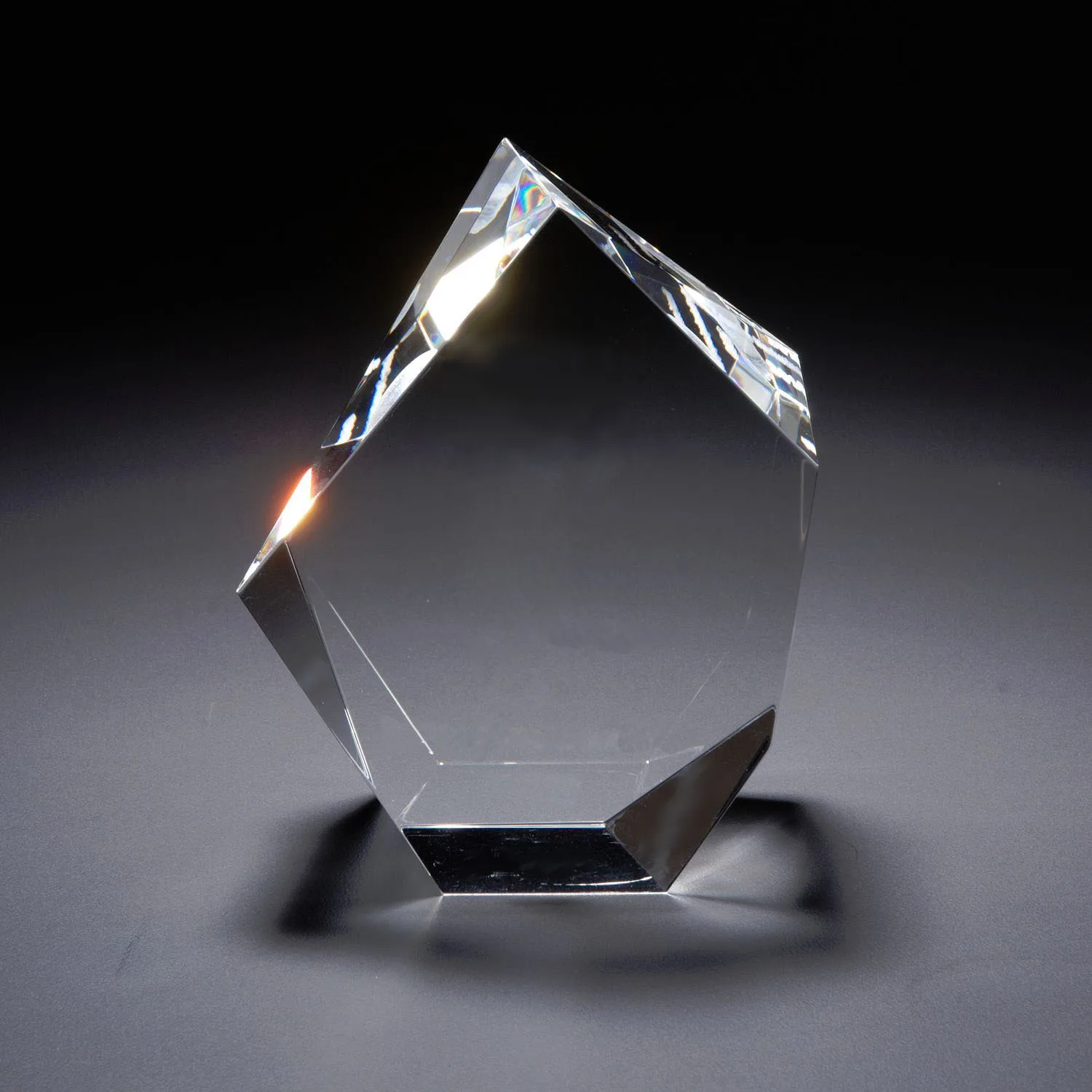 3D Crystal Maximo Small Award view 3