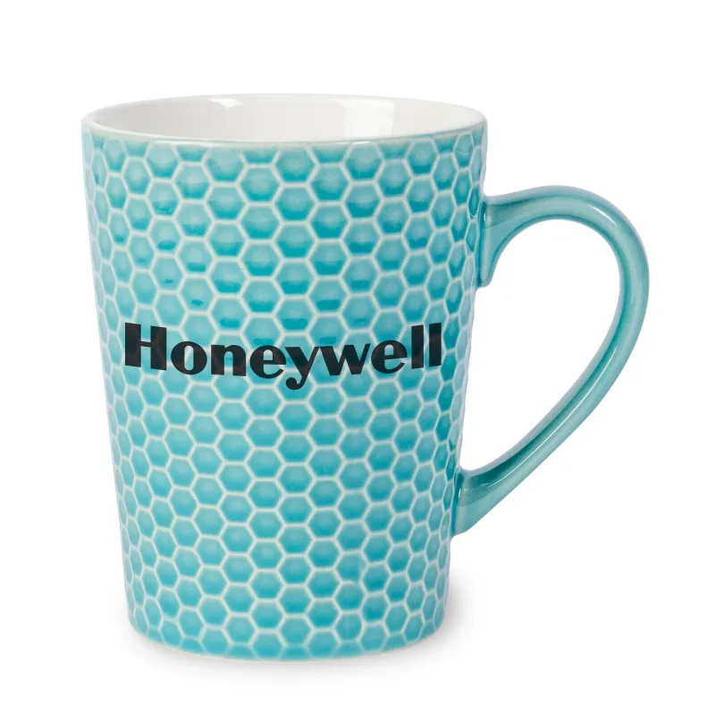 ACE Golf Ball Mug view 4