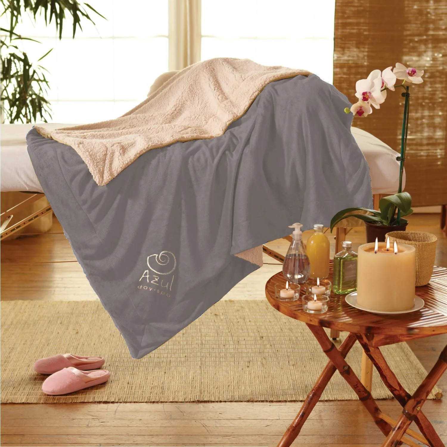 Micro Mink Sherpa Blanket view 6
