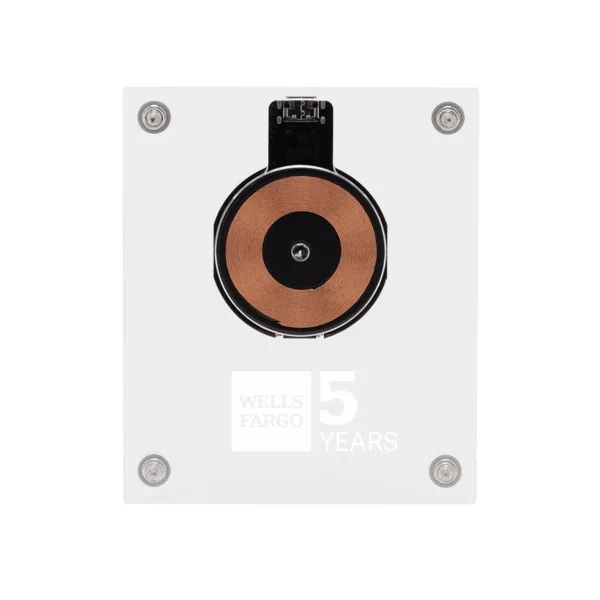 Clear Wireless Charger view 3