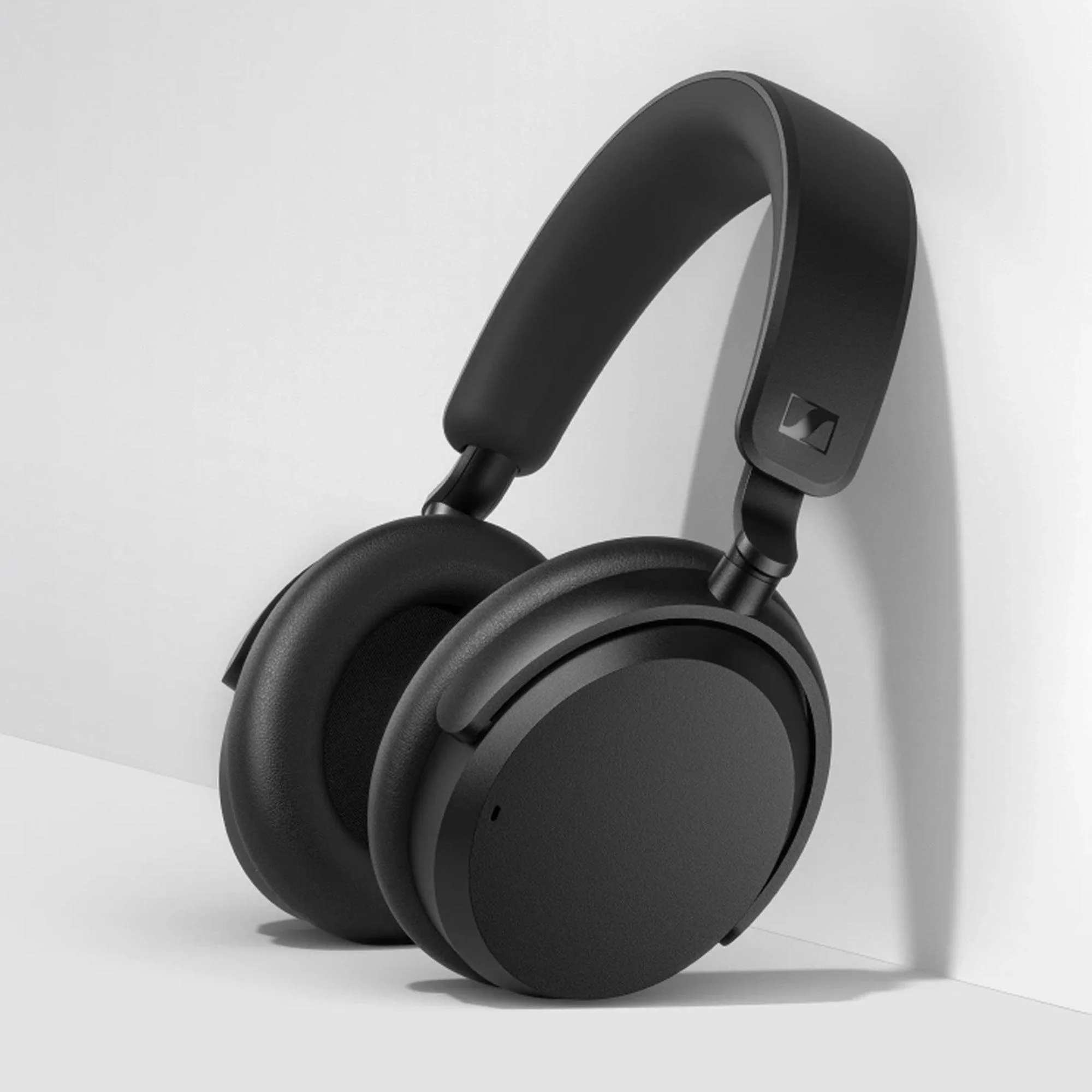 Sennheiser Accentum Wireless Headphones Black