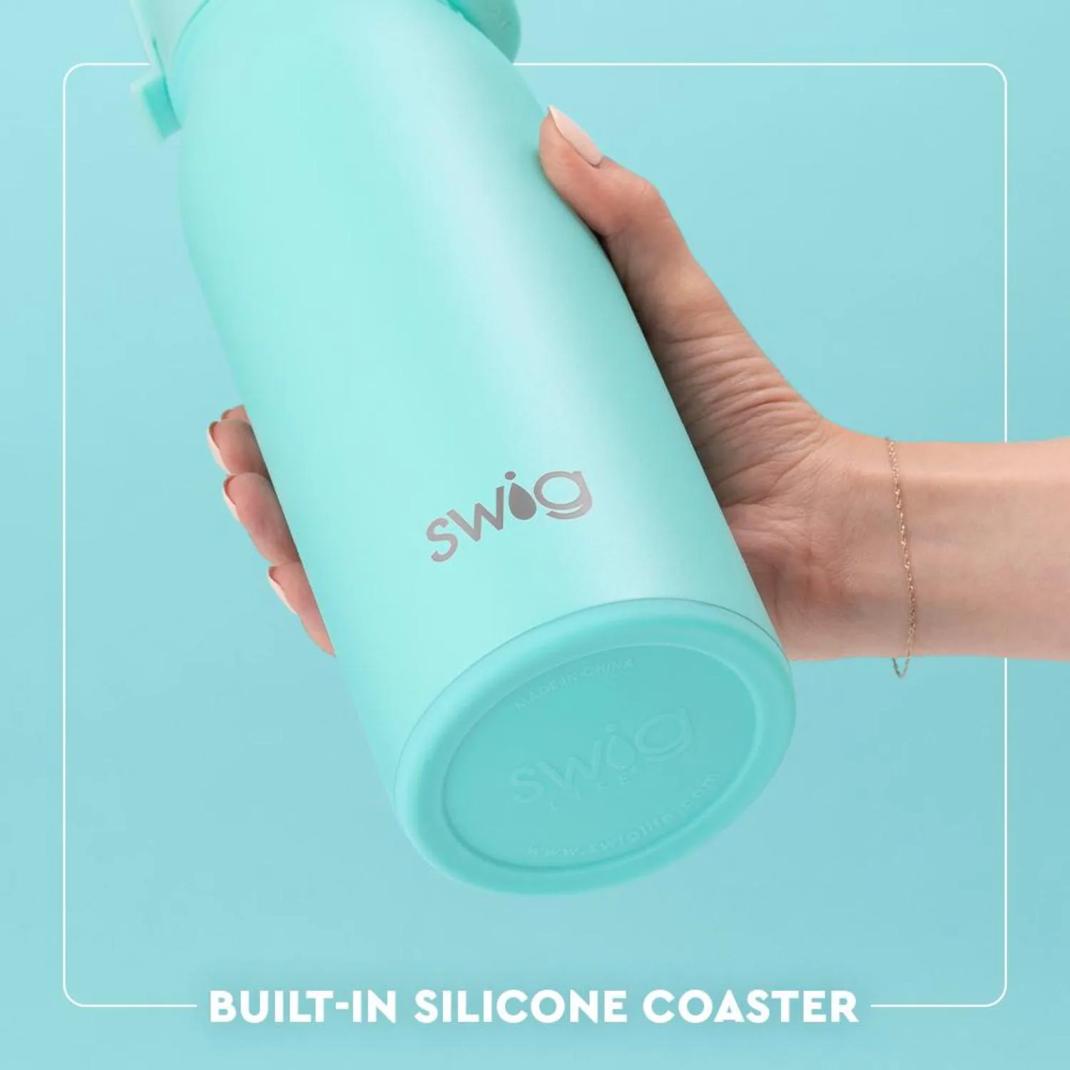 36 oz SWIG® Golf Flip & Sip Stainless Steel Insulated Water Bottle view 5