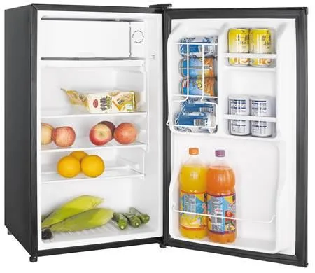 Magic Chef 3.5 Cu. Ft. Refrigerator - Black
