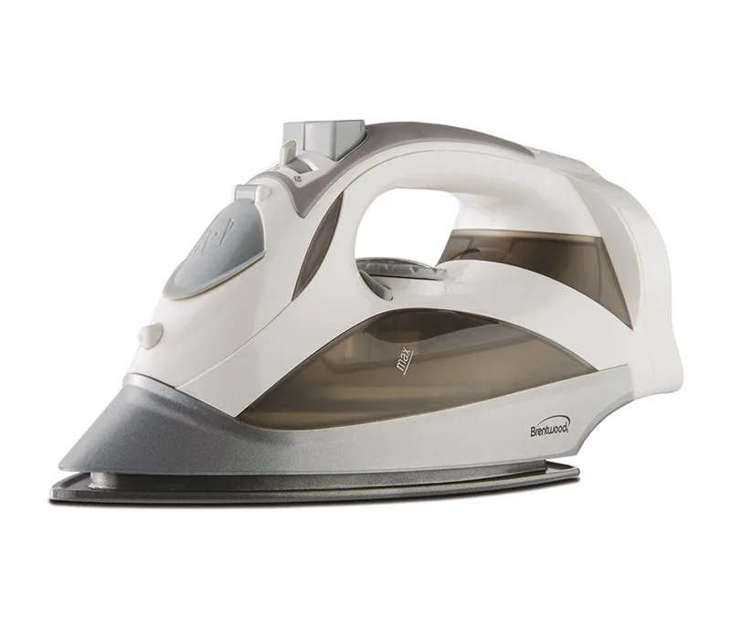 White Steam Iron w/Retractable Cord