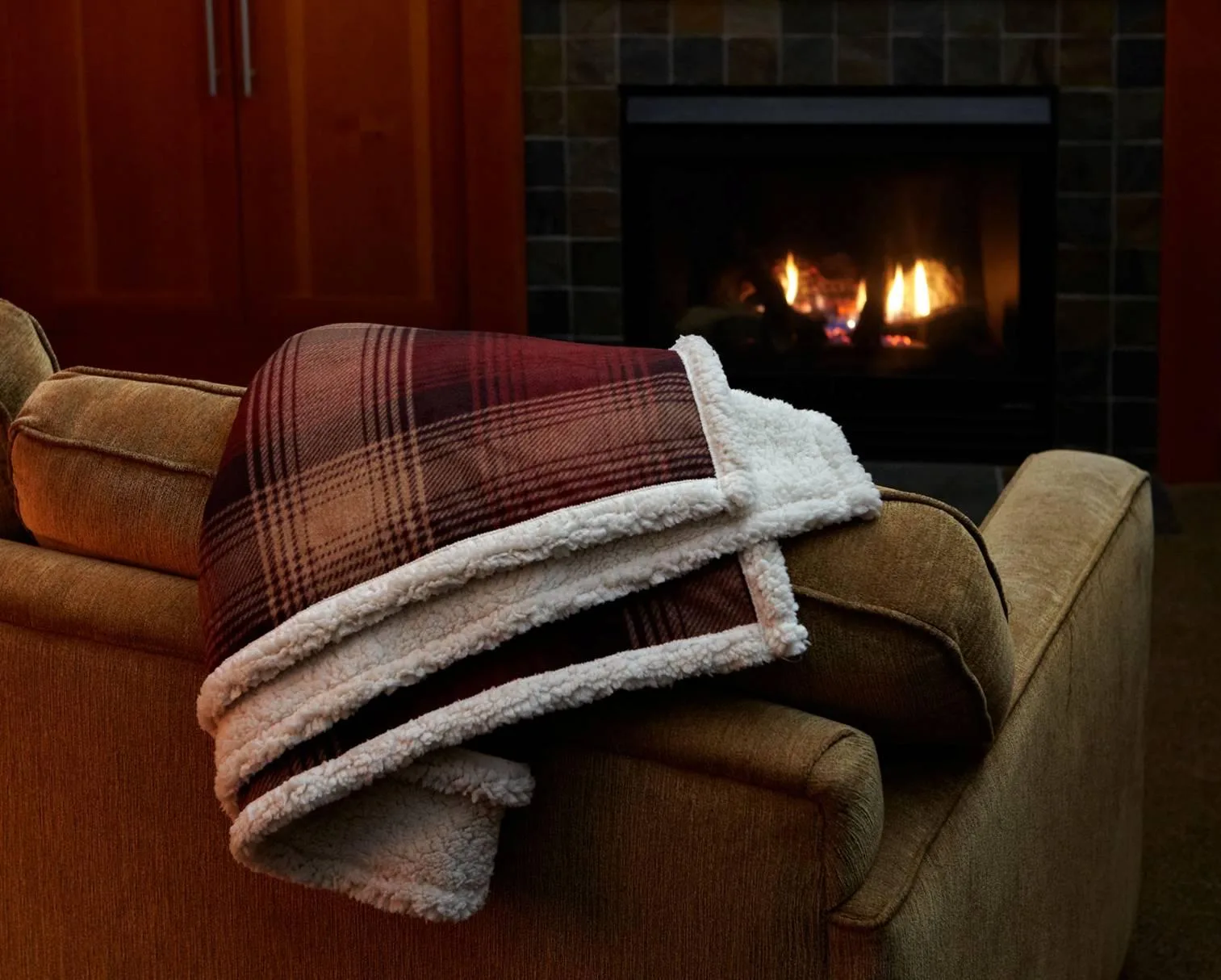 Cottage Plaid Throw (Embroidery) view 2