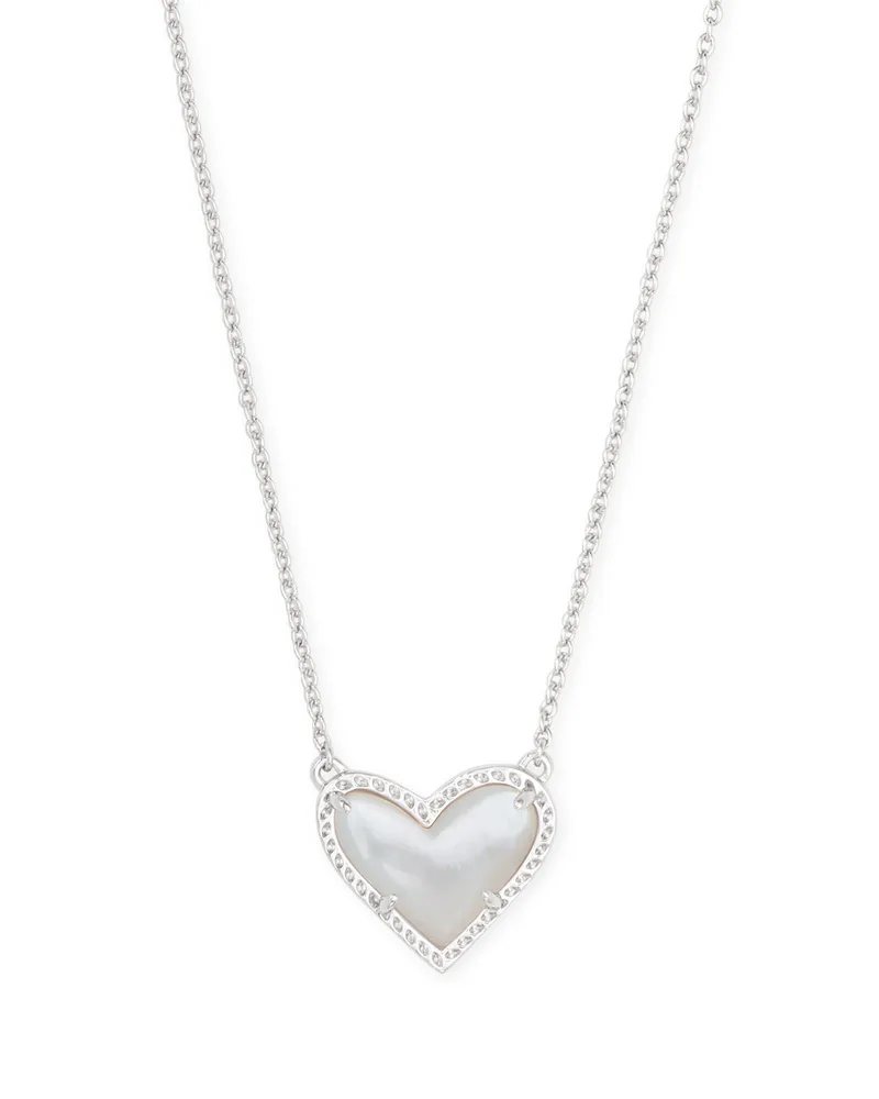 Kendra Scott Ari Heart Short Silver Pendant Necklace