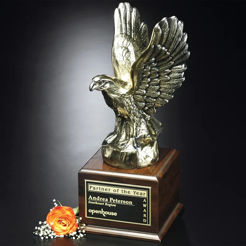 Fearless Eagle 17"