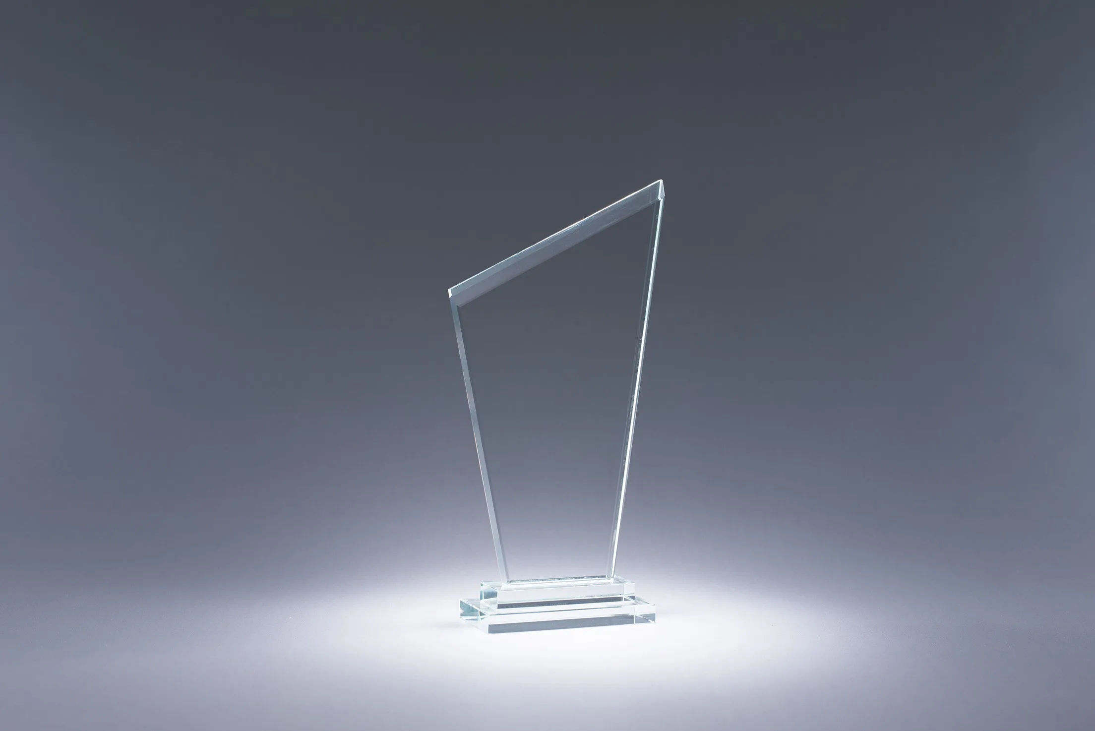 7.75" Motion Crystal Award view 3