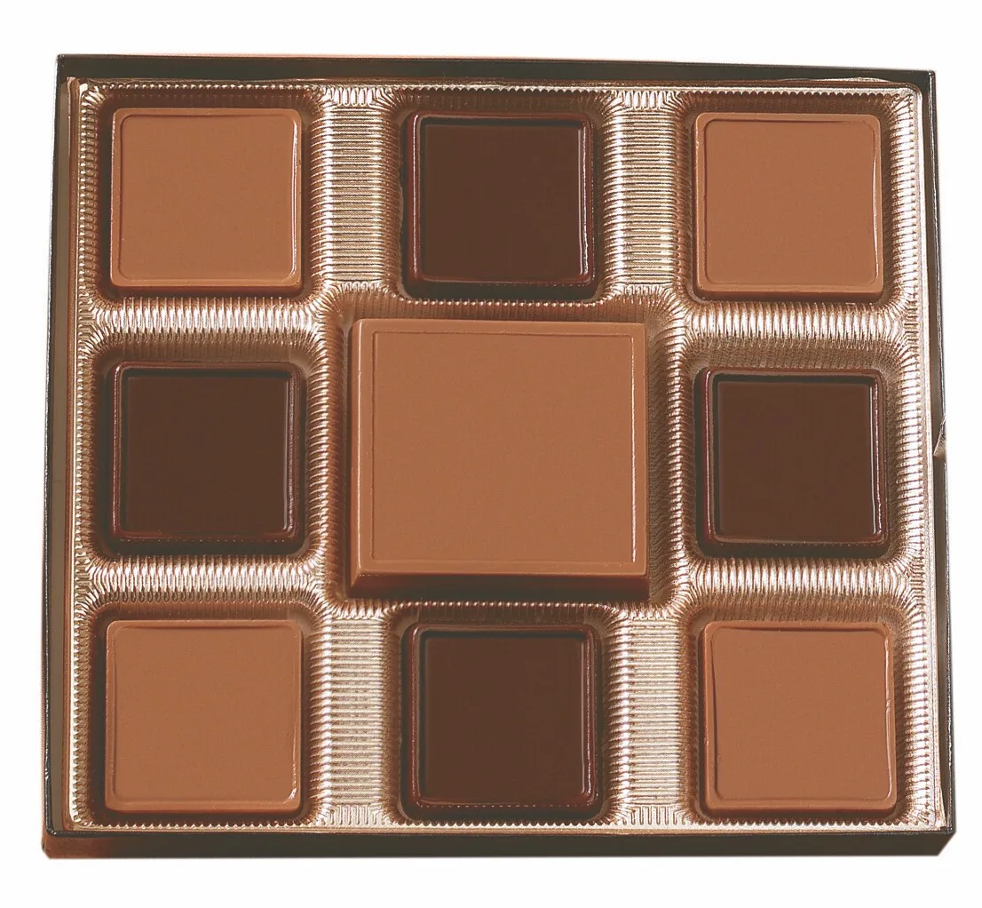 Gift Box w/ 8 Chocolate Squares & Custom Chocolate Centerpiece view 2