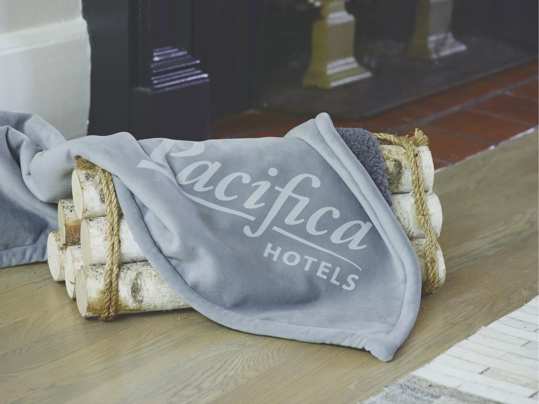 Cobblestone Mills Newcastle Sherpa Blanket™ view 5