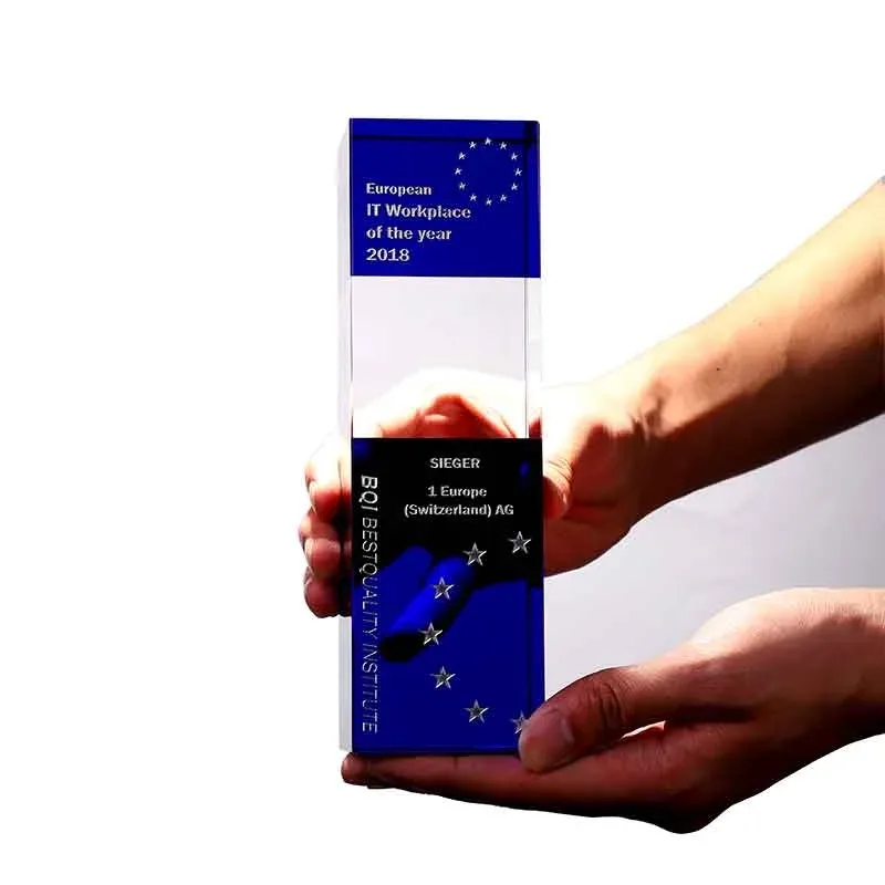 Blue Morena Award view 3