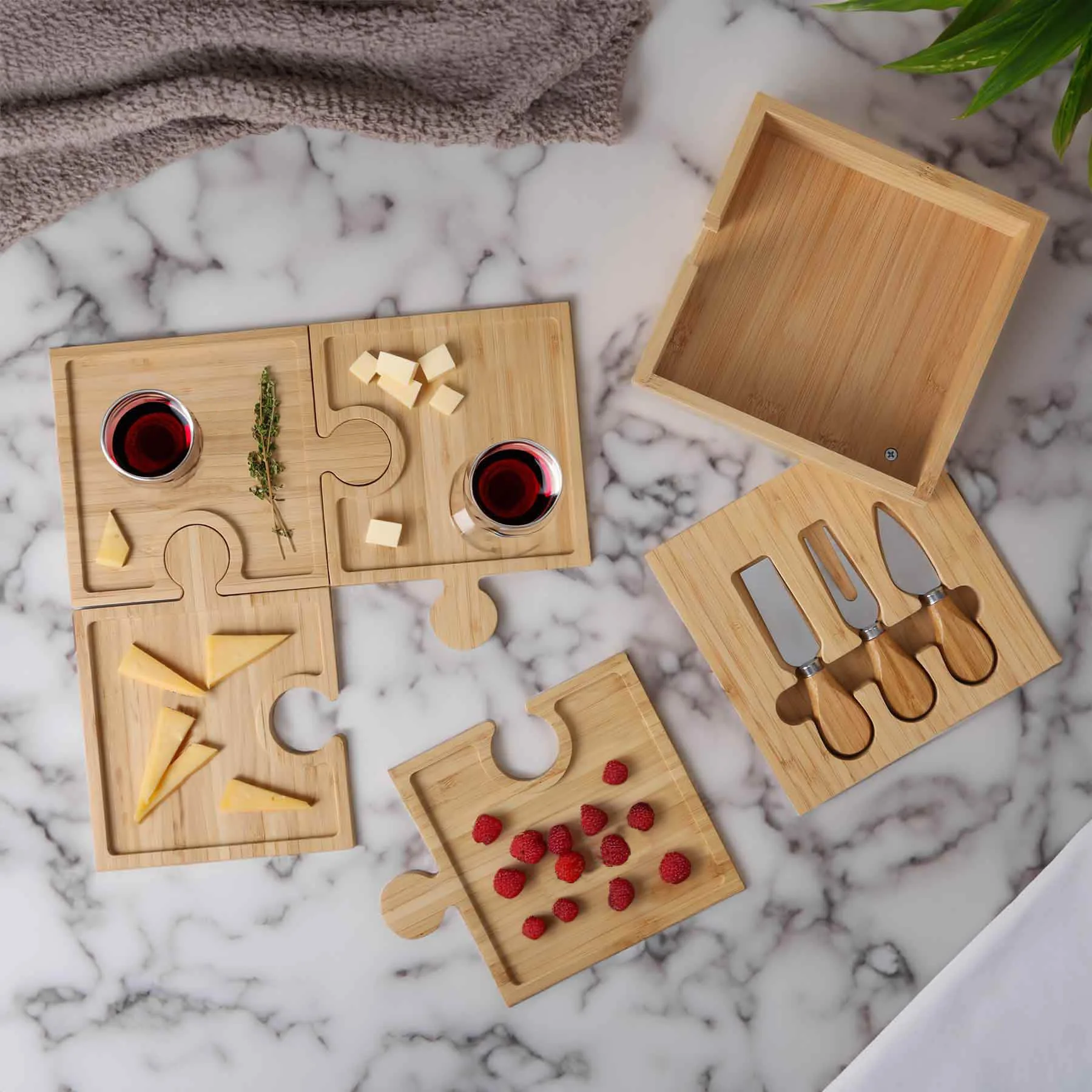 Bamboo Puzzle Cheese Board Set view 2
