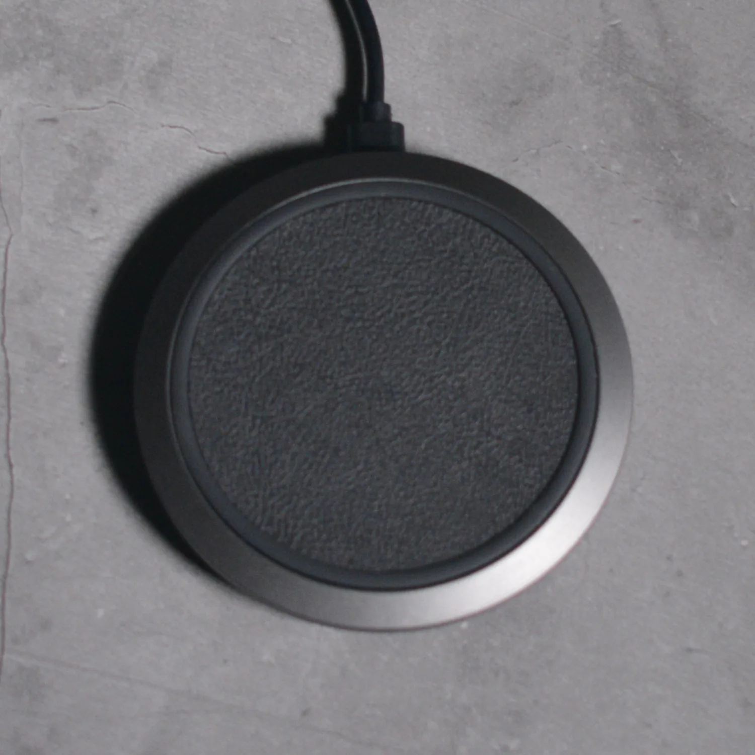 Calypso PRO - 15W Qi Certified Wireless Charger view 2