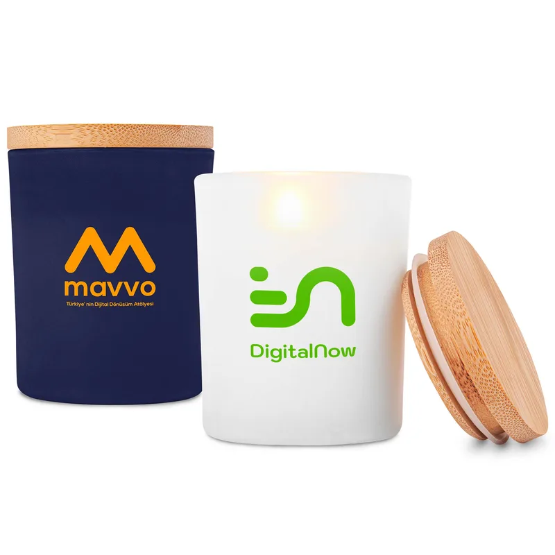 Vanilla-Scented Soy Wax Candle In Glass Jar W/Bamboo Lid