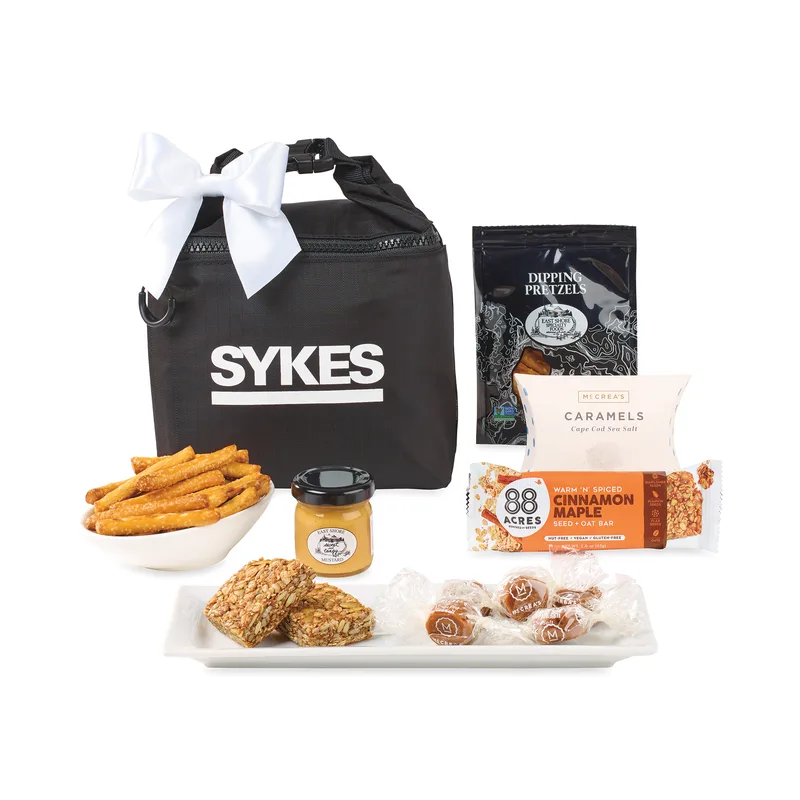 Snack It to Me Remmy Pouch - Black