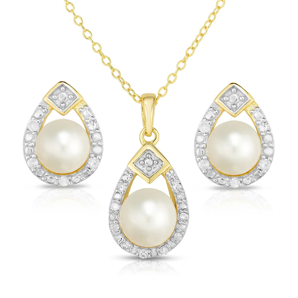 Jilco Inc Pearl And Diamond Earring & Necklace Set - Yellow Gold