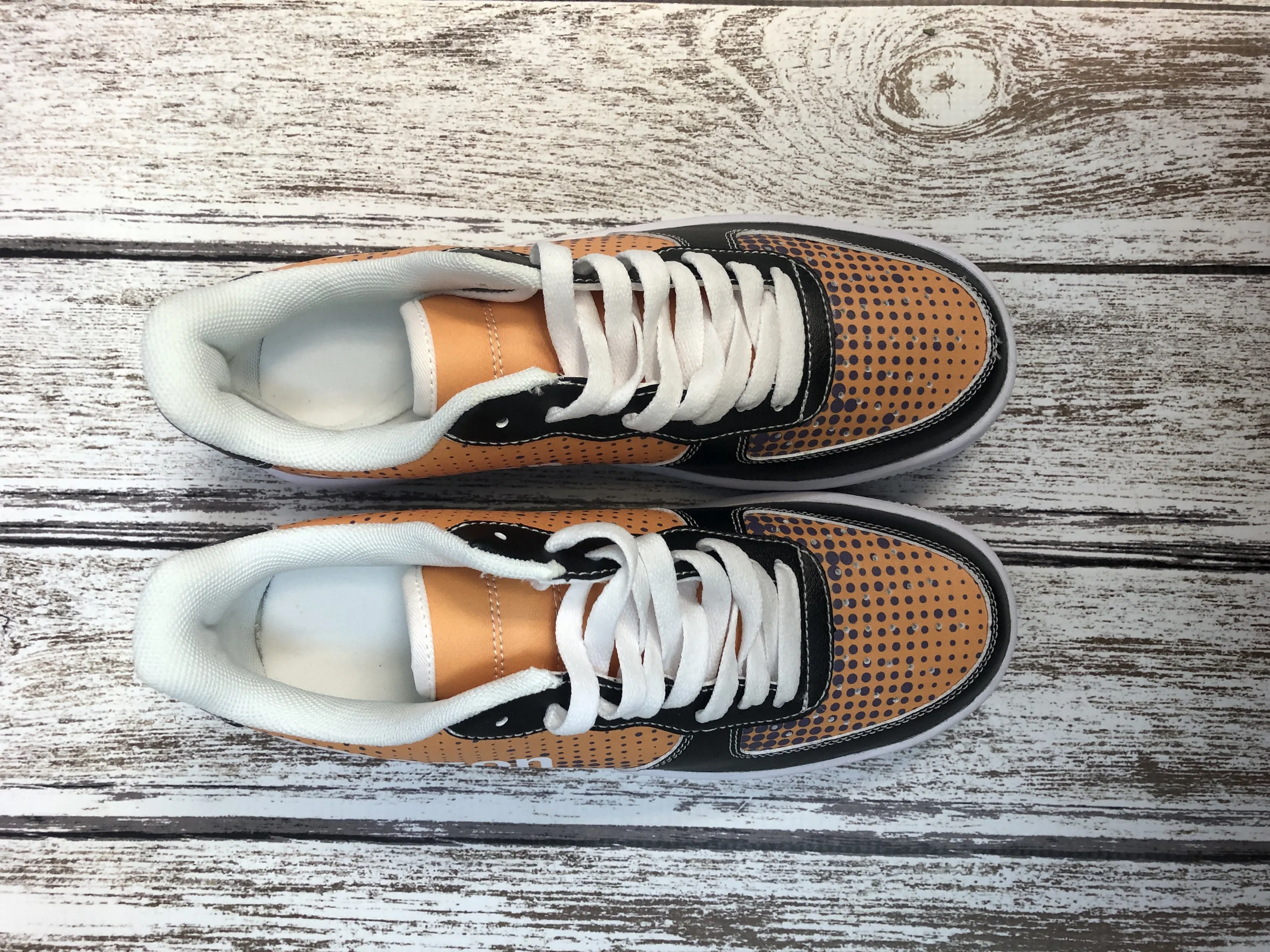 The Downtown Shoe view 3