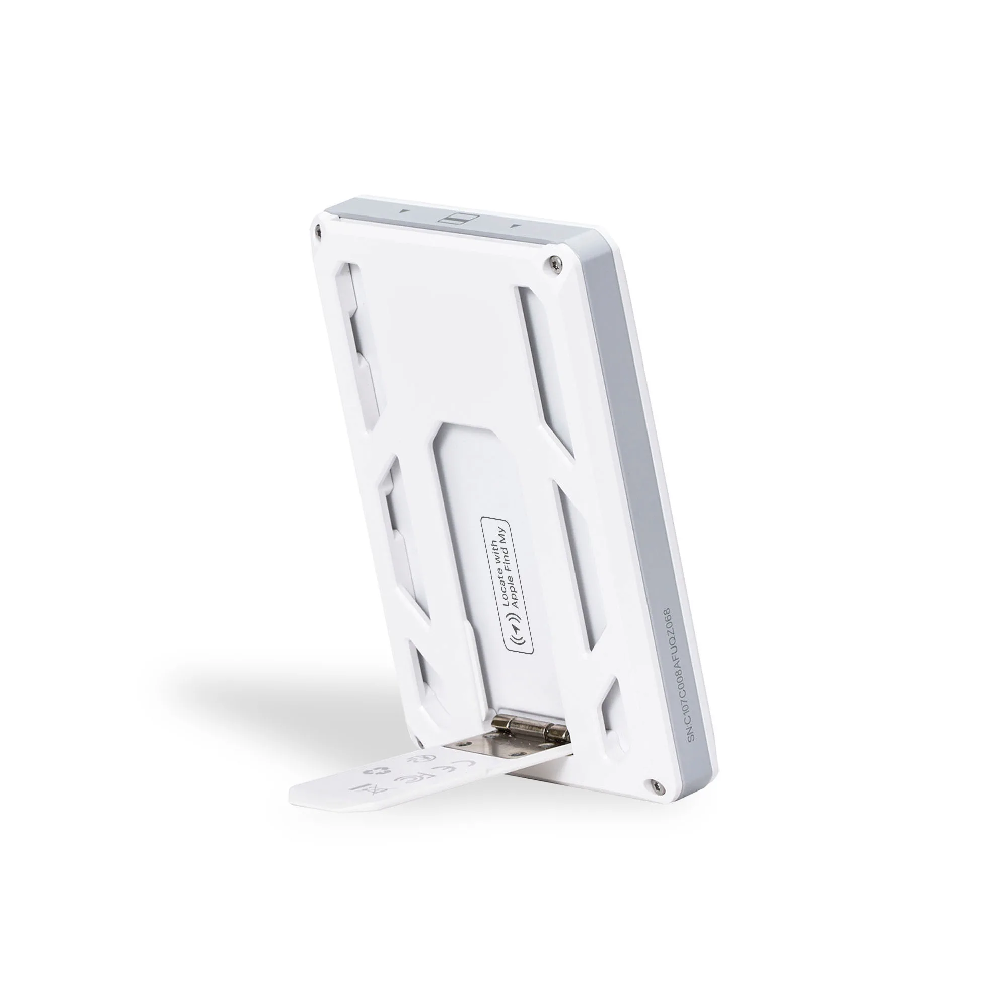Volaris 5,000 mAh MagSafe 15W Power Bank Card Holder and Apple Find My Tracker Compatible view 2