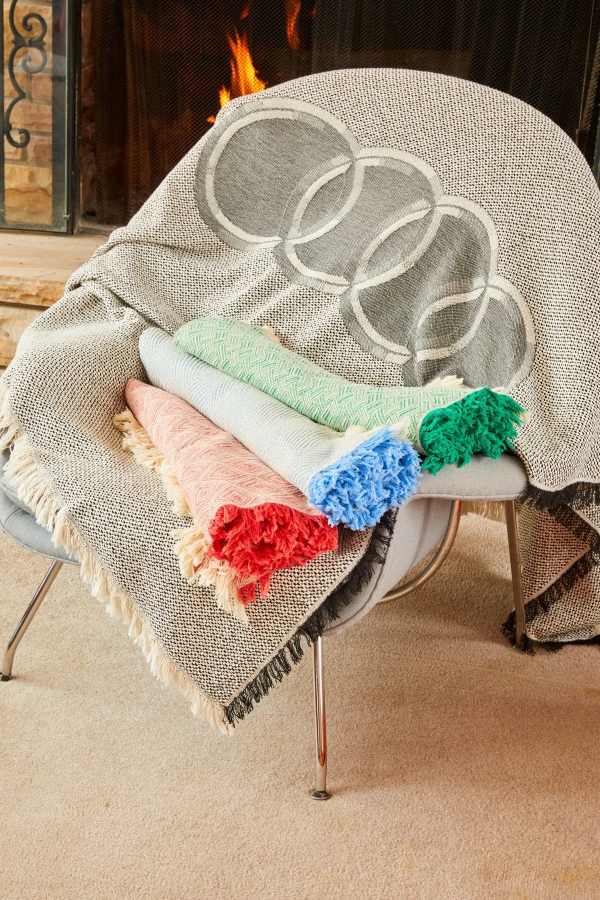 Geoloom Throw (55"x 75")