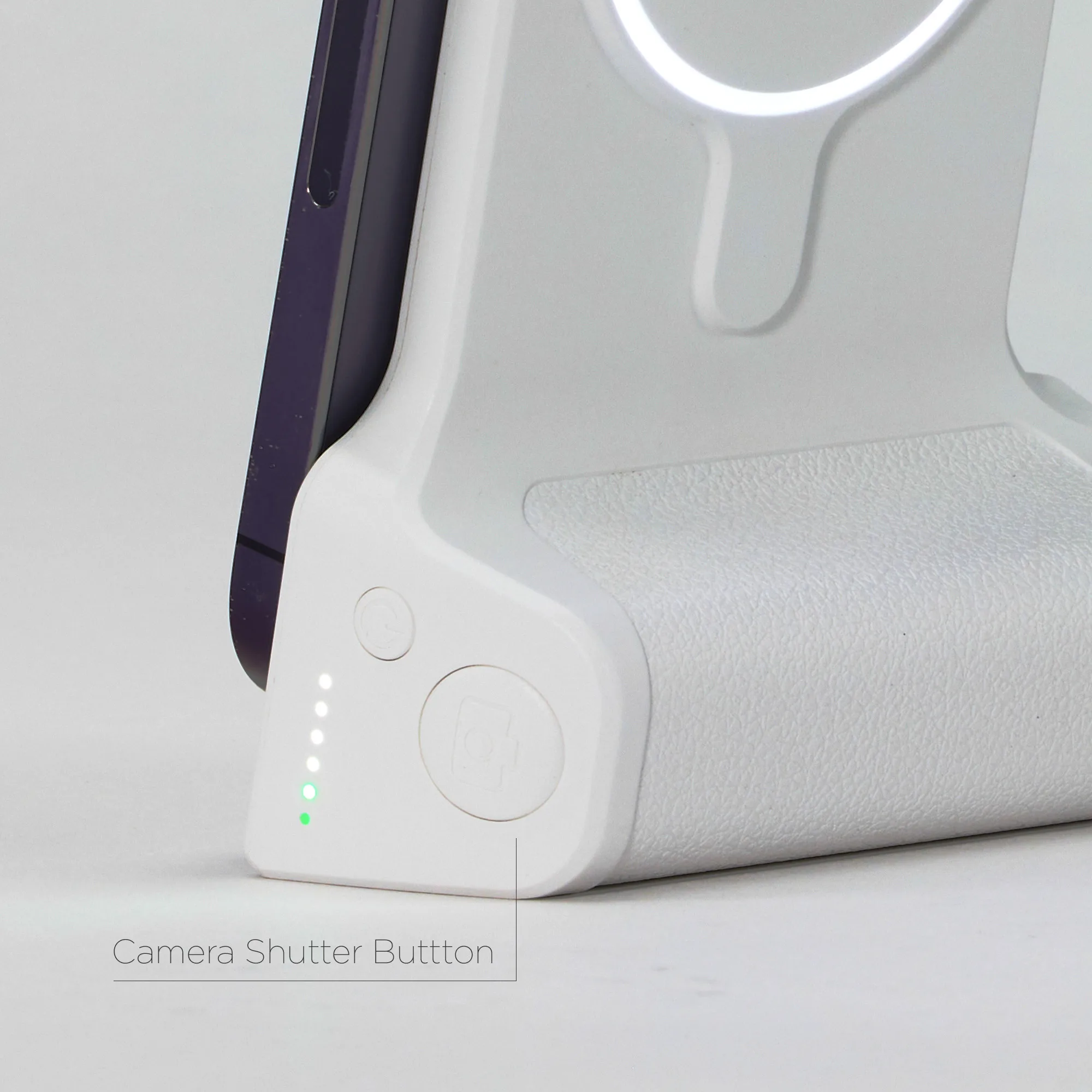ShutterVolt 4,500 mAh MagSafe Power Bank with Bluetooth Shutter Button & Built-In Ring Light. view 3