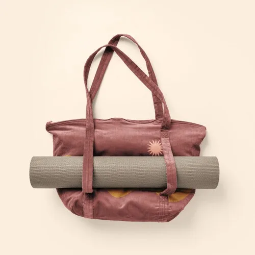 Cinnamon Red/Spiced Rum Yellow/Sugar Loaf Pink
