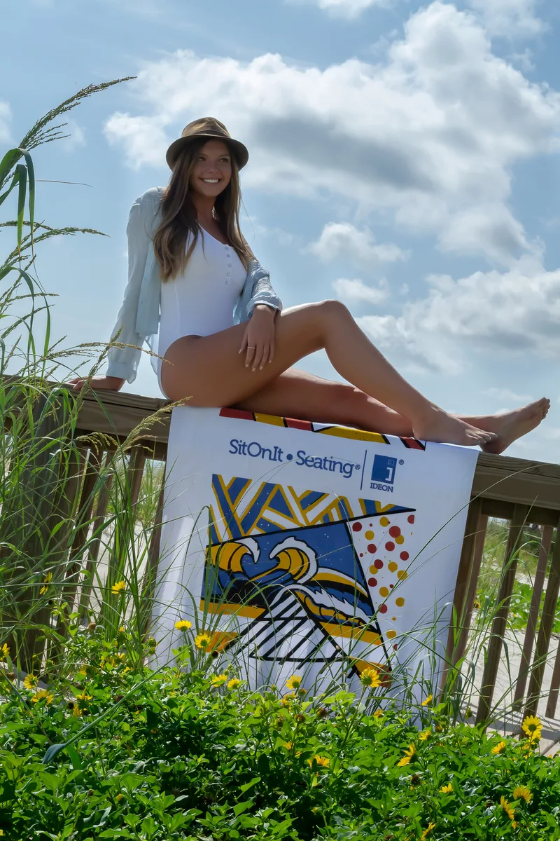 Diamond Collection White Beach Towel (Screen Print)
