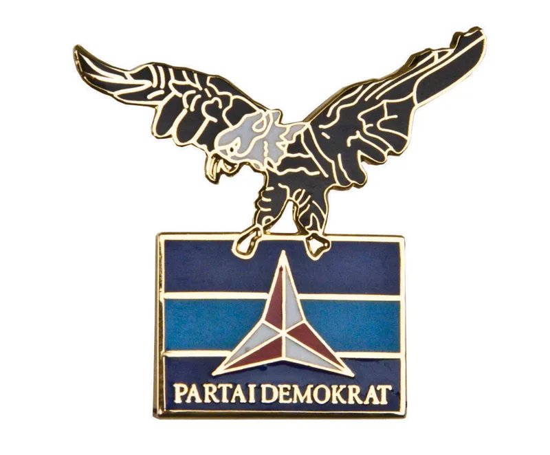 1/2" Brass Photo Etched Lapel Pins w/Soft Enamel