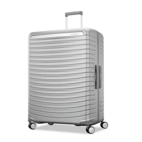 Samsonite® Framelock Max Medium Spinner Luggage (28")