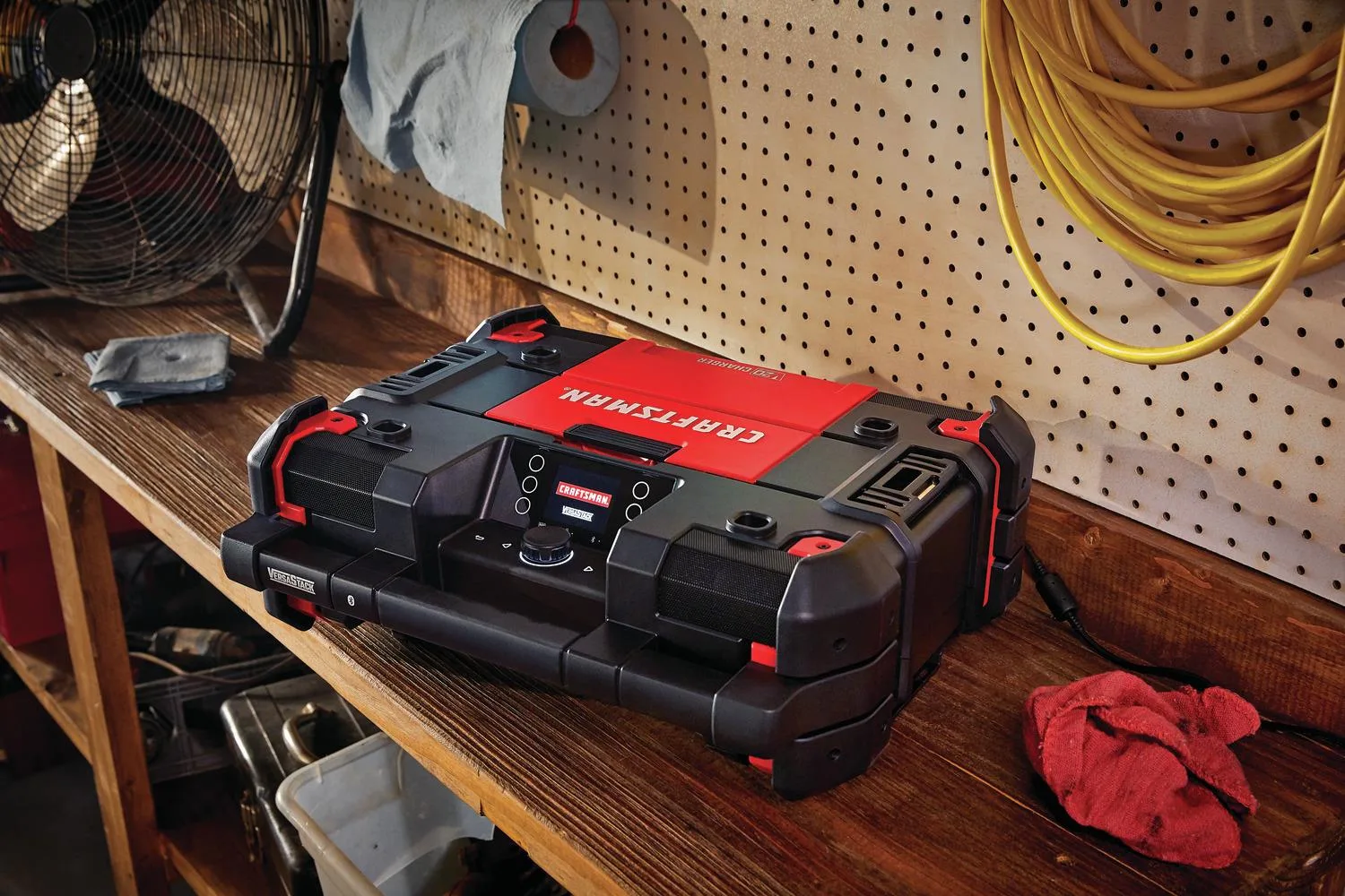 Craftsman VersaStack V20 Cordless Jobsite Radio