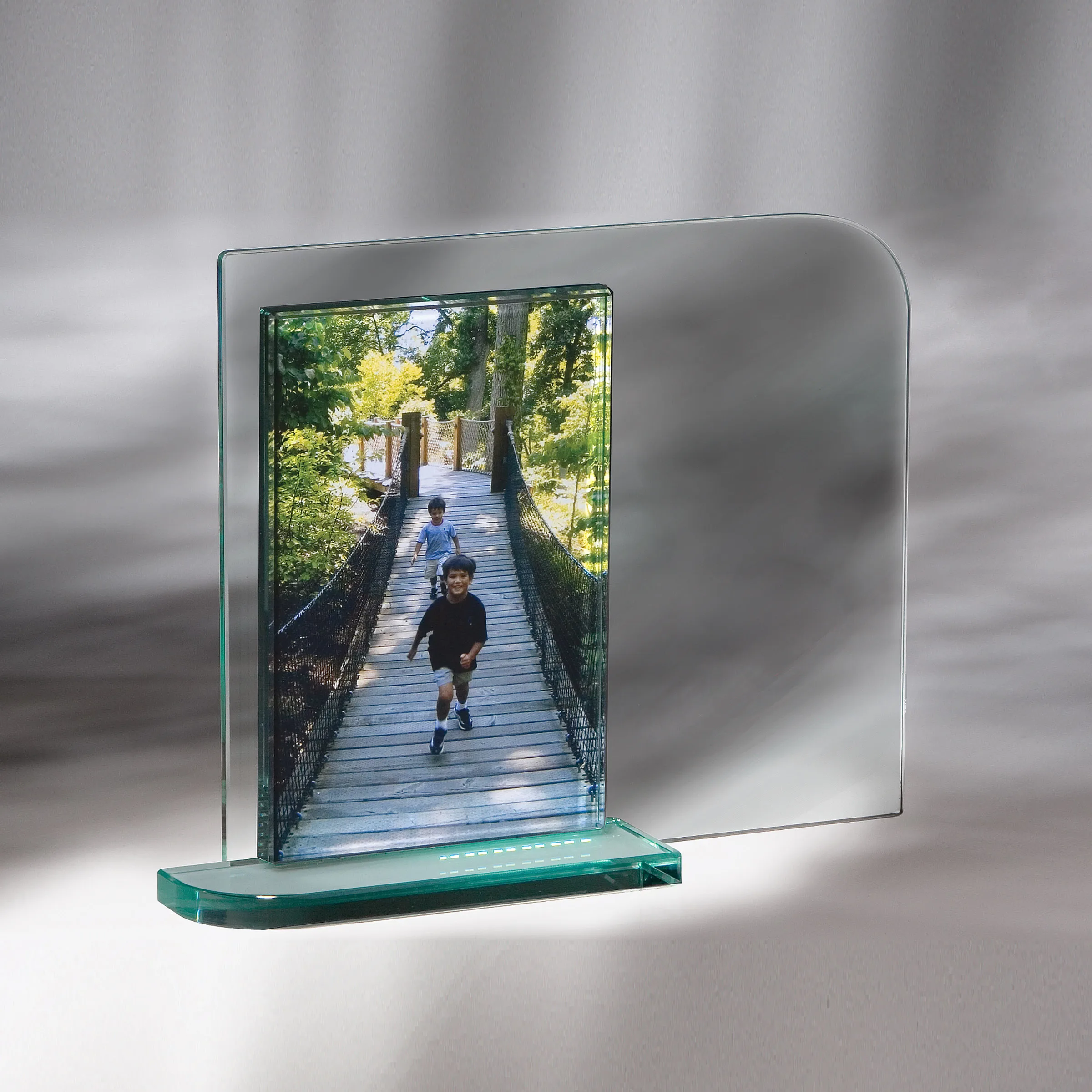 8843-Mainliner Photo Frame - Blank