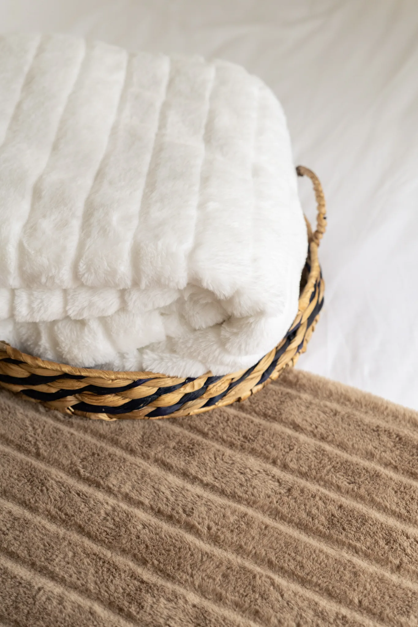 Aspen Throw (Embroidery) view 5