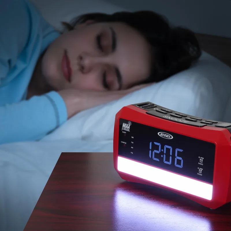 Jensen Audio Digital Am/Fm Weather Band Alarm Clock Radio w/Noaa Weather Alert & Flashlight