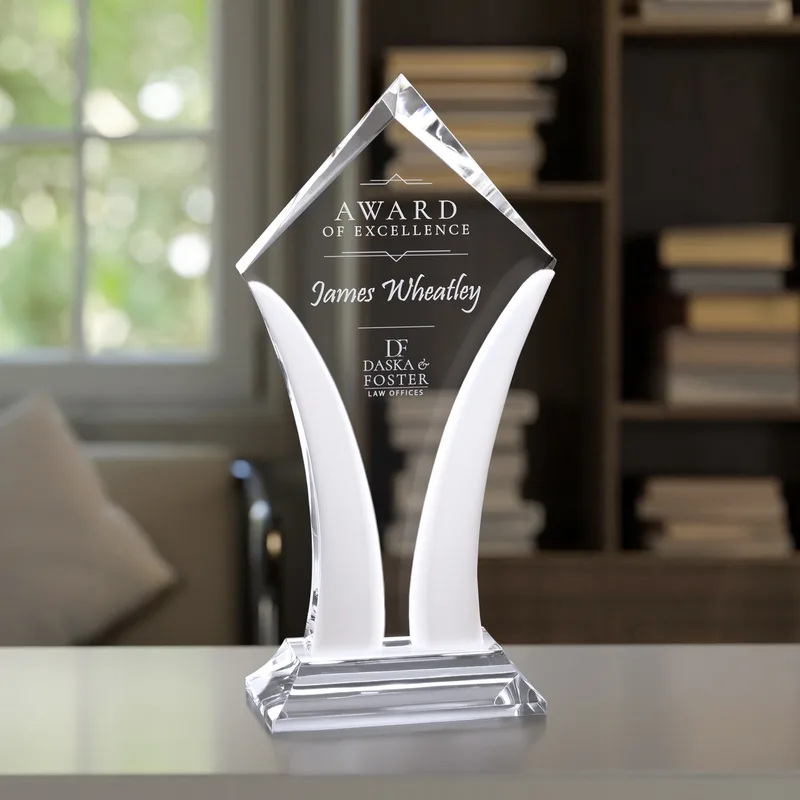 Aurora Award 12"