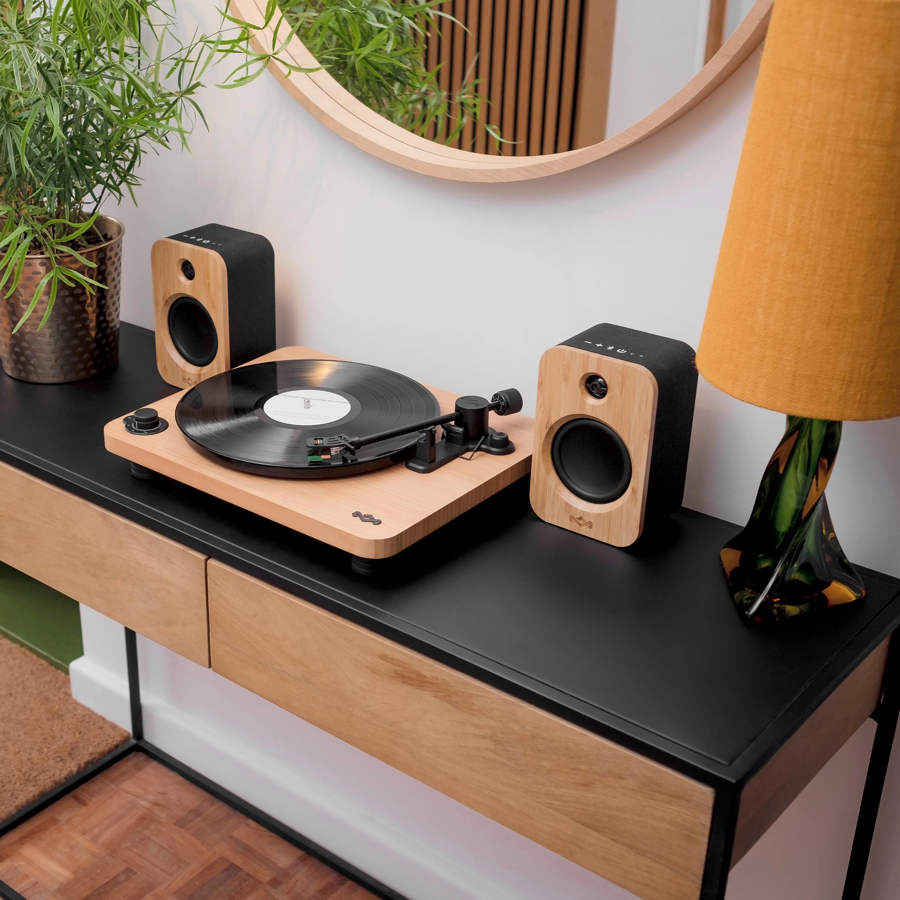House of Marley Stir It Up Lux Turntable