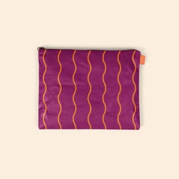 Dollface Pouch - SofTek