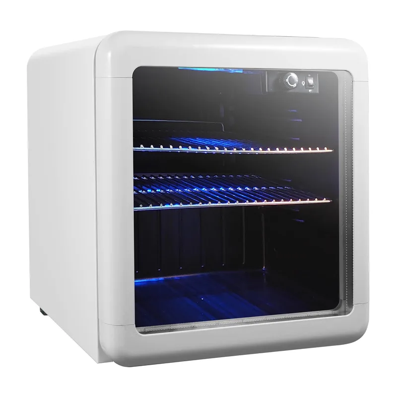Magic Chef 1.7 Cu. Ft. Beverage Cooler, Retro White