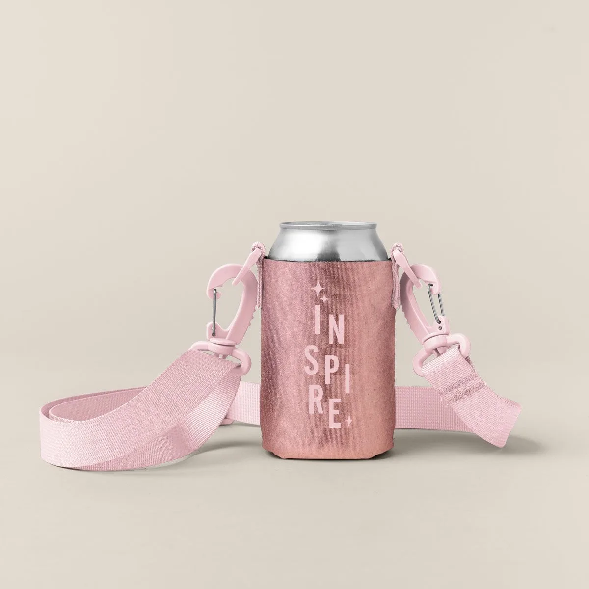 Hang Cool Metallic Can Holder view 3