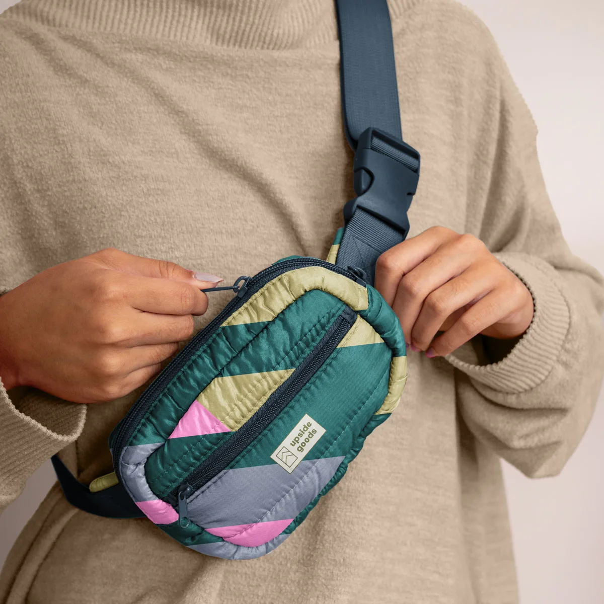 Small Hip Bag (Puff Puff)