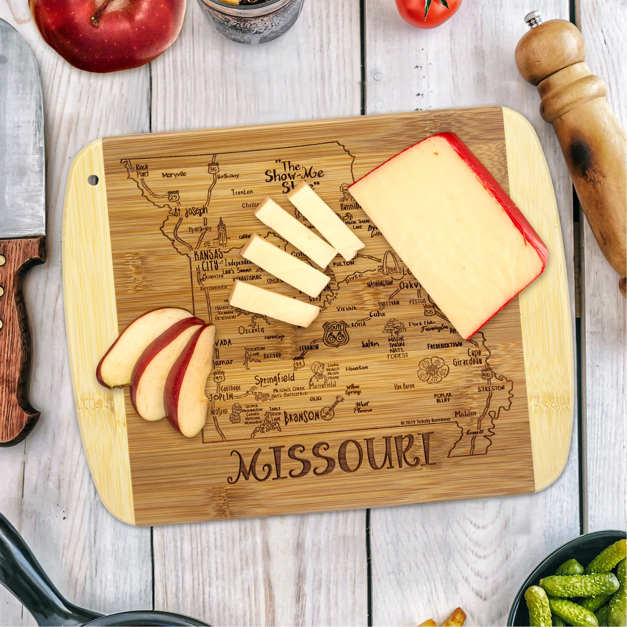 A Slice of Life Missouri Serving & Cutting Board view 2