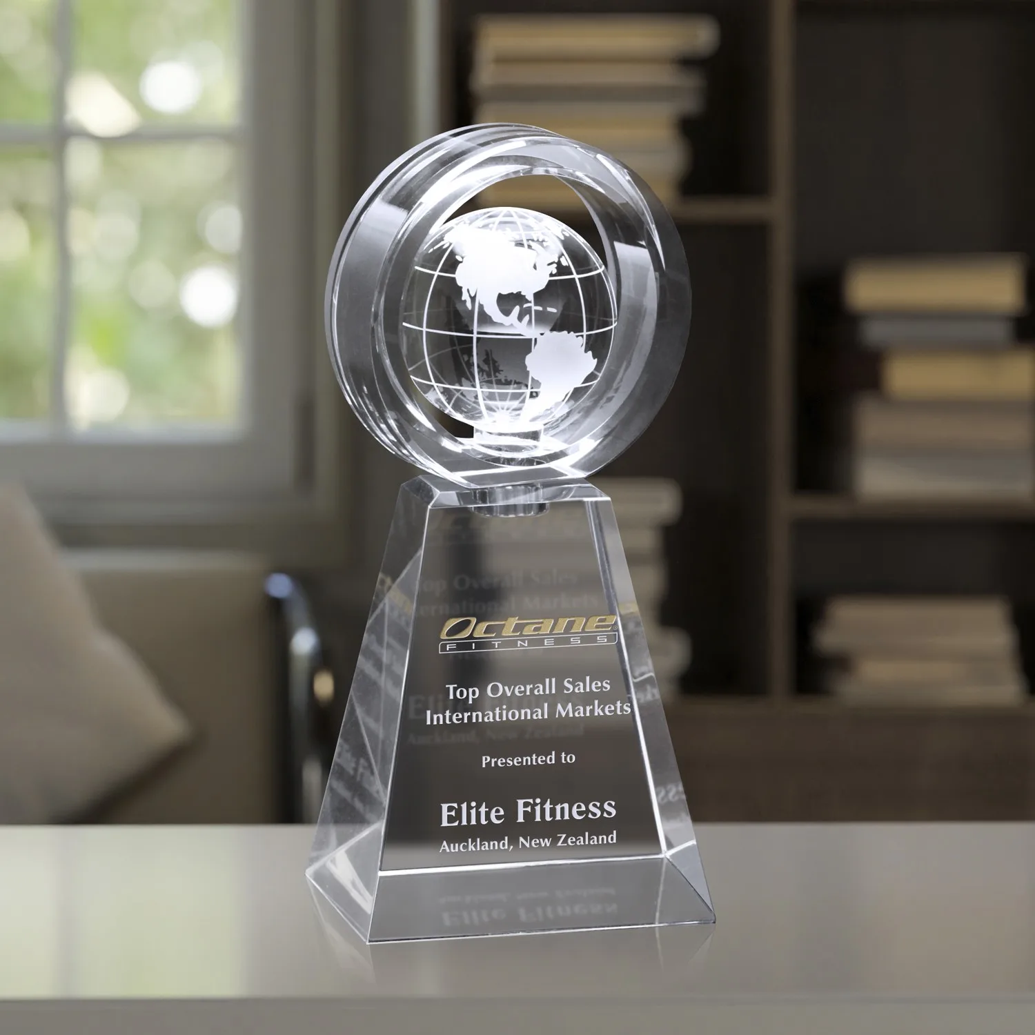 Awards In Motion&reg; Global Ring 11"