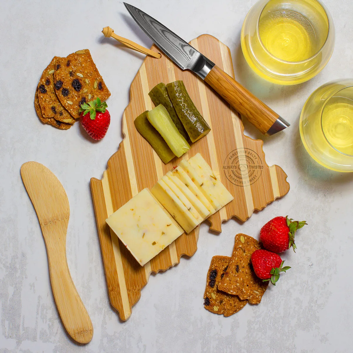 Maine Charcuterie Board with Spreader Knife Gift Set view 5