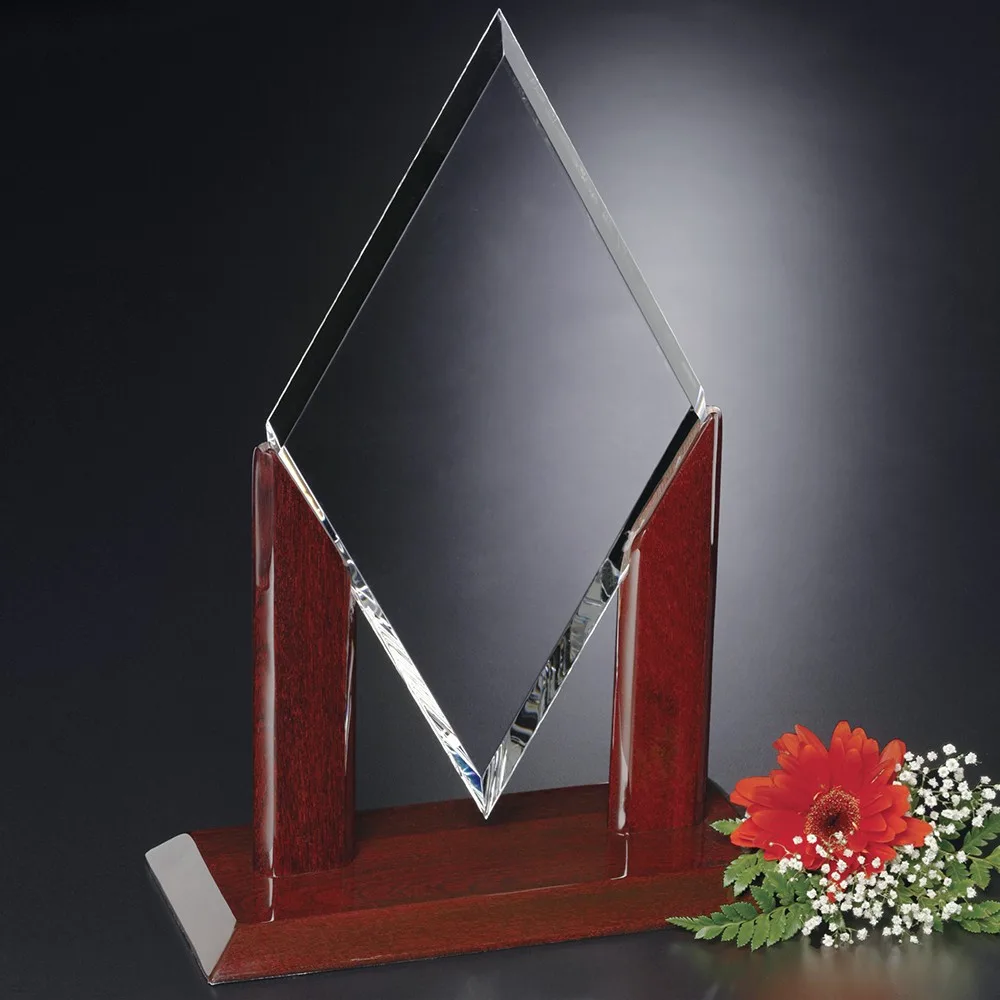 Quantum Award 15-1/2" view 2