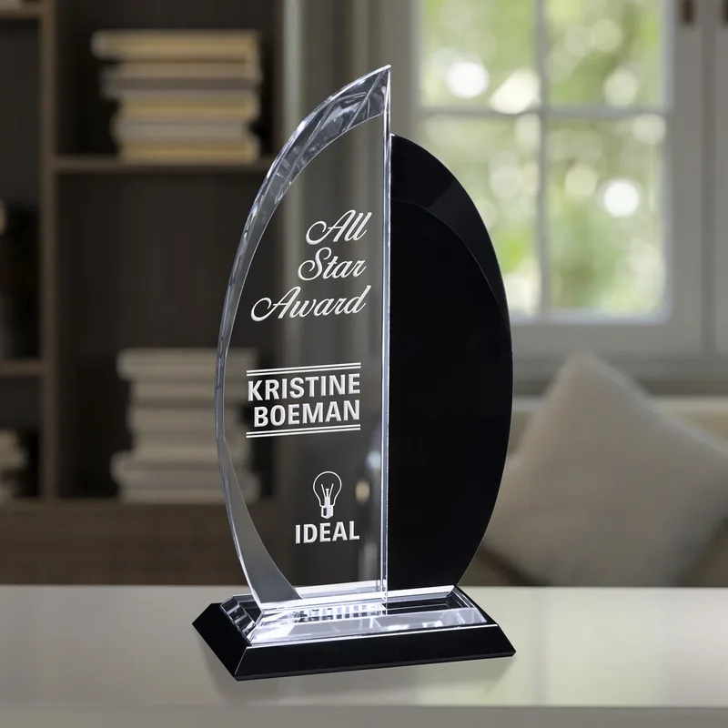Beacon Sable Award 8-1/4"